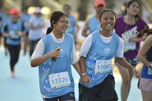 BIB: 4514, 41827, 40120
                            <button type="button" onclick="openModal(10624416)" class="btn btn-primary btn-sm float-right btn-popup" data-toggle="modal" data-target=".modal-high-quality">
                        <i class="fas fa-shopping-cart"></i> Add to Cart
                    </button>
                                            <button type="button" onclick="isThisMe(10624416, true)" class="btn btn-success btn-sm float-right btn-popup btn-isme hidden" data-toggle="tooltip" data-placement="bottom" title="นี่คือรูปของคุณใช่ไหม คลิกที่นี่เพื่อเอาเข้าอัลบั้ม">
                        <i class="fas fa-plus"></i> Add to album
                    </button>
                    <button type="button" onclick="isThisMe(10624416, false)" class="btn btn-warning btn-sm float-right btn-popup btn-isnotme hidden">
                        <i class="fas fa-ban"></i> Remove from album
                    </button>